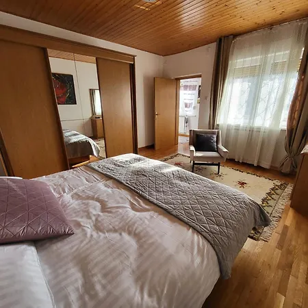 شقة Apartma Ob Meji *