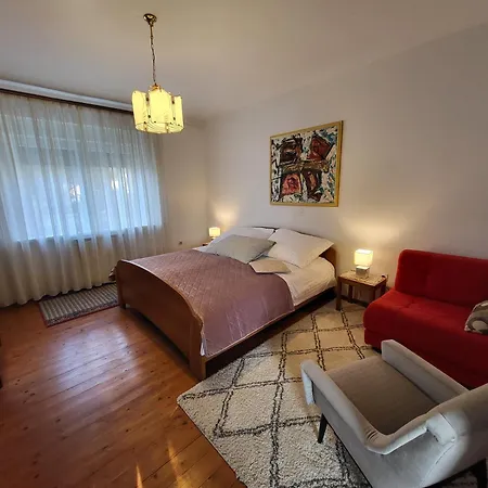 Apartma Ob Meji * Sempeter pri Gorici